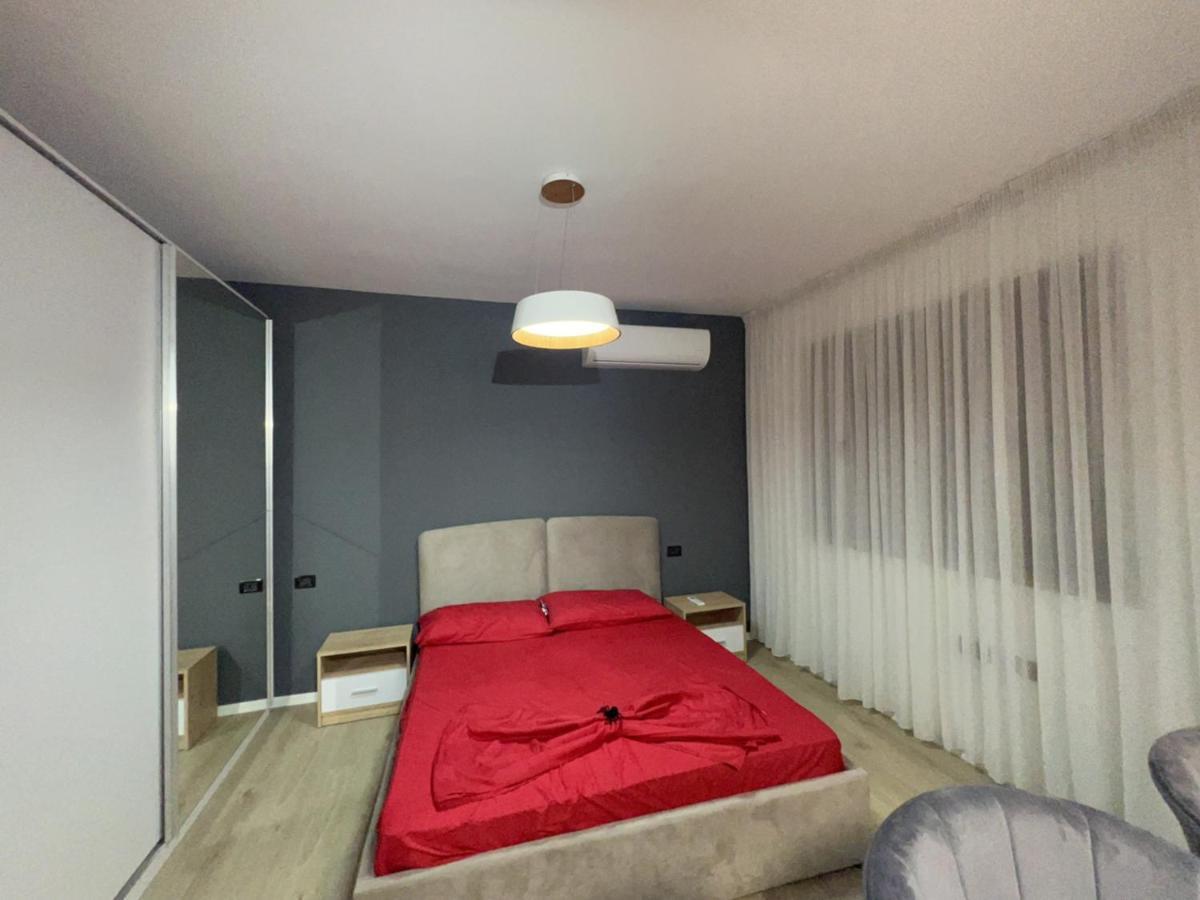Amion Apartment In Center Of Tiran Dış mekan fotoğraf
